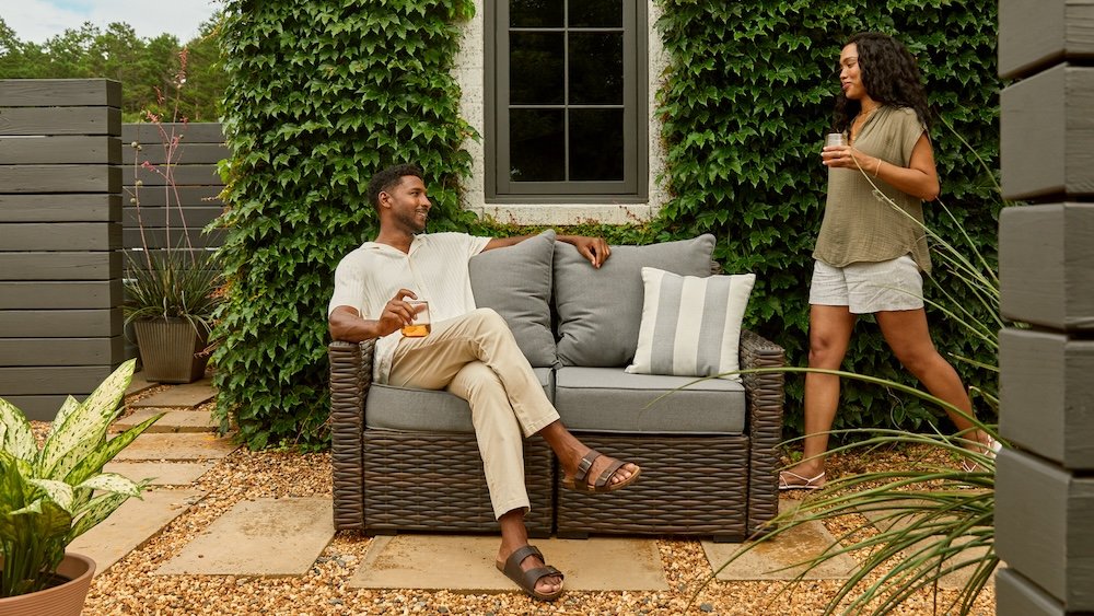 Outdoor Hotel Seating